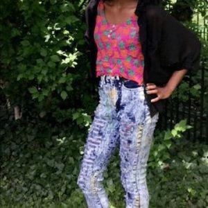 High waisted destressed/splattered jeans size 1